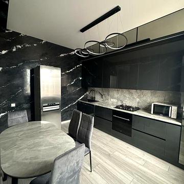 Сдам 2 кімнатну квартиру площа Визволення