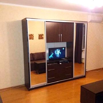 Здам 2-к. на Саксаганського,88. Метро Університет – 5 хвилин пішки