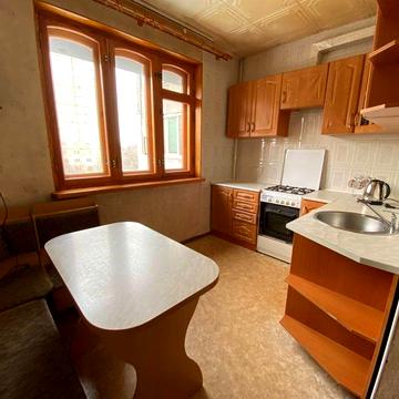 Срочно сдам 4к.кв (м.Масельского)