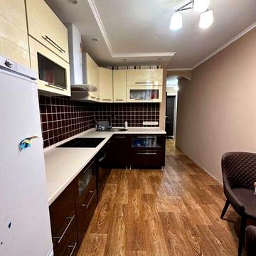 Аренла картири метро Звірінецька