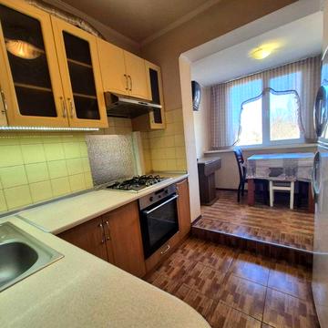 Укомплектованная квартира с большой кухней, Черемушки, Гайдара