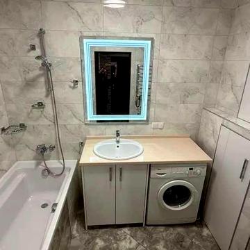 Продається сучасна 1-кімнатна квартира з видом на парк у Києві!