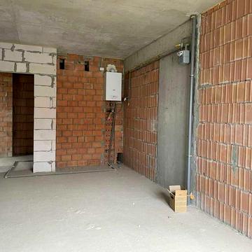 Продам однокімнатну квартиру в якісній новобудові, вул. Зелена