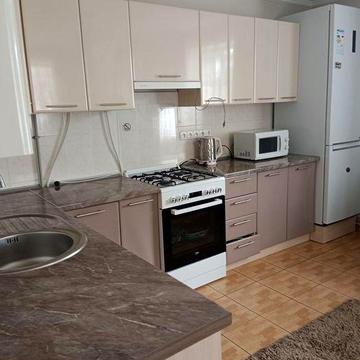 Оренда будинку з гаражем с. Біла Чортківський р-н