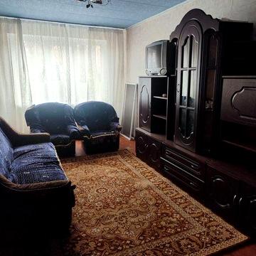 Оренда 2 кімнатної квартири Космонавтів