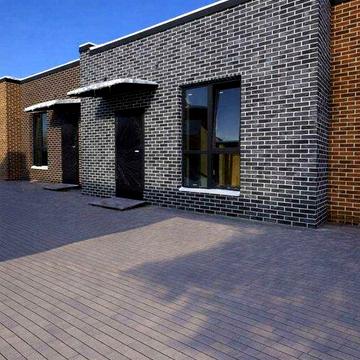 Таунхаус вже побудований з документами