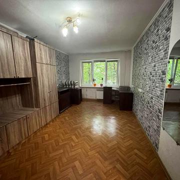 Михайла Драгоманова вул. (Димитрова), 60