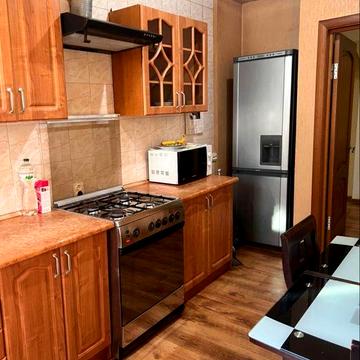 Продается 2х комнатная квартира, 2/5 эт. ул. Верхняя, р-н Металлургов