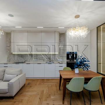 Іоанна Павла II вул. (Патріса Лумумби), 12