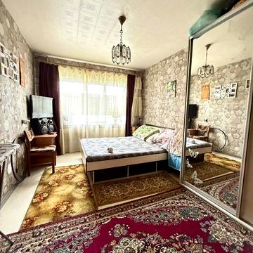 Простора 3-кімнатна квартира з окремими кімнатами, хороший район