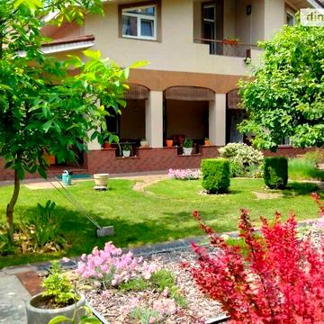 Продаж 3к Дім Олександрівська вулиця