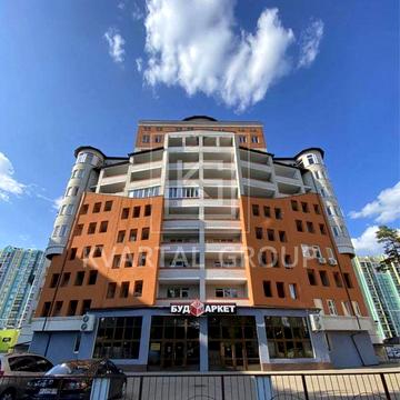 Велика євро двокімнатна квартира під ремонт, двокімнатна в центрі