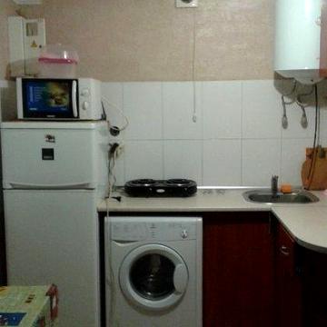 Сдам квартиру на месяц 8 фонтана, ул. Заречная 8