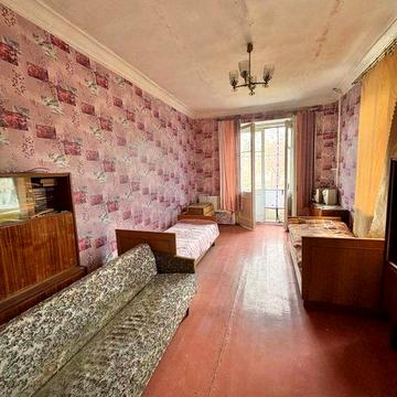 Продаж 2х кімнатної квартири на Дніпробуті