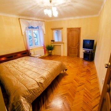 Власник!!! . В центрі . Без комісії