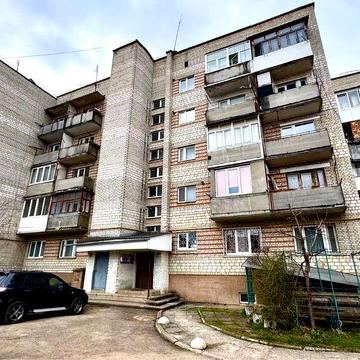 ПРОДАЄТЬСЯ однокімнатна квартира з ремонтом в центрі міста