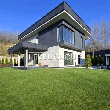 Панорамний будинок з видами на пагорби | Лісники