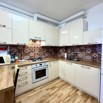 Трускавецька вул., 127