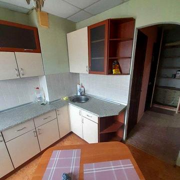 Здають 1 кімнатнy квартирy з 30 03 в центральномy районі