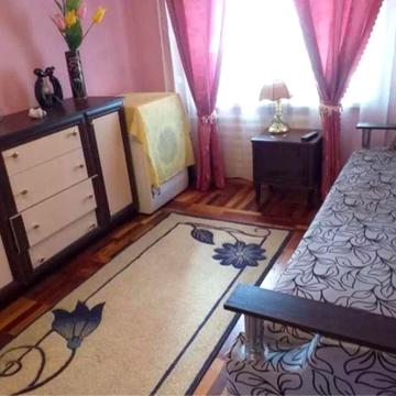 сдам 2комн квартиру на 3 Шевченковском