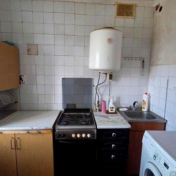 Продам 2 ком. в кирпичном доме, ост.Маяковского, alm