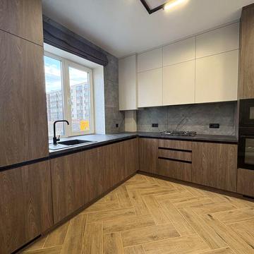 Таунхаус з ремонтом