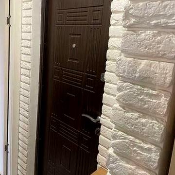 Сдам 1 к  комнатную кв-ру 8000