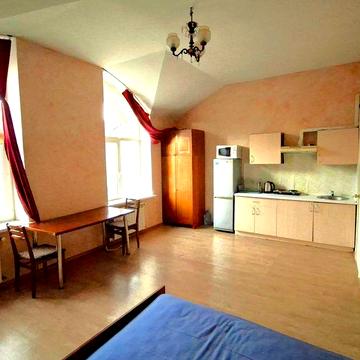 БЕЗ ЗАЛОГА! Студия 40м Сумская, 20 ст м  Васильковская 15мин пешком!