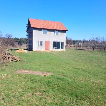 Продаю двуповерховий будинок у Воскресенську