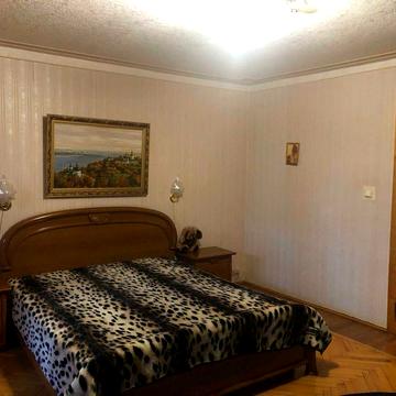 Без% Продаж 3 кім. квартири по в.Мілютенка,Лісовий масив, метро Лісова