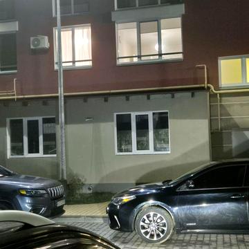 Терміновий продаж 3-к квартири з ремонтом у ЖК Столичний