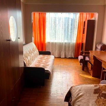 1-к квартира, м.Дарница