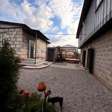 Будинок Київ – 72км Чернігівська обл Козелець 92квм 3кімн 14сот ремонт