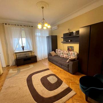 Здам в оренду 2-кім.квартиру вул.Кропивницького,12 ,Бесарабська площа