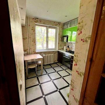 Довгострокова оренда 2 кімн квартири (м Берестейська)