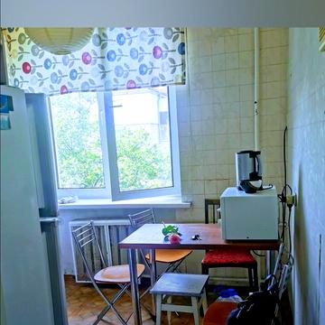 Михайла Стельмаха вул., 7/2