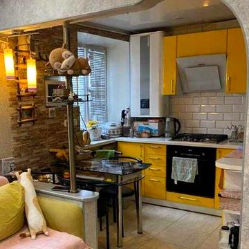 Продам 2к.квартиру Полтавский шлях.Центральный рынок.Е-віднов