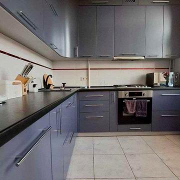 Сдам двокімнатну квартиру в центрі міста