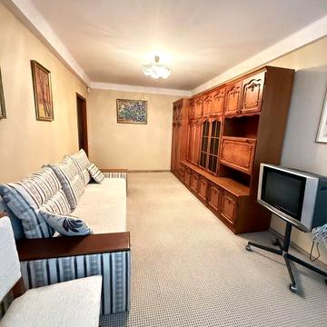 Продам 2-к квартиру Русанівка вул Ентузіастів 21/1