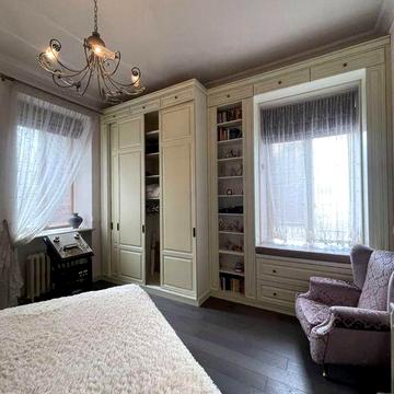 В продаже квартира 100м.кв.  ул. Старокозацкая, 7