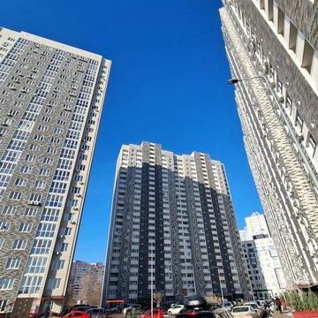 Здам в оренду 1-к квартиру, 47 кв м, поверх 17