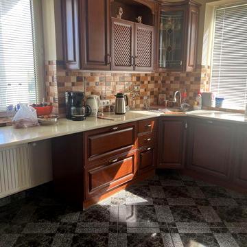 Продам будинок село Заволока Чернівецька область.