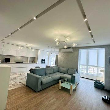 Терміново.продаеться  3-кім  квартира Калинова Слобода Озеро. ЖК Калинова Слобода 2