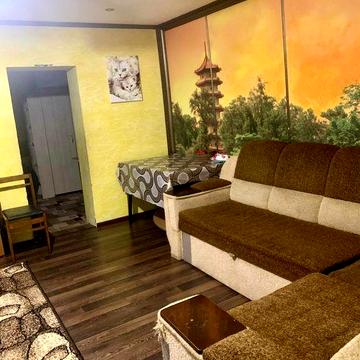 Продаж будинку Шкільний з приватизованою ділянкою 6,5 соток