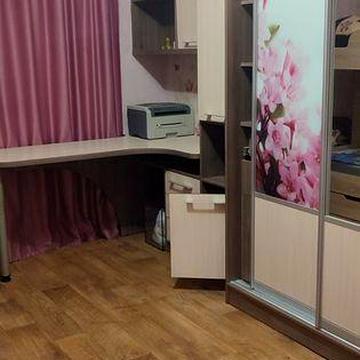 Сдам 2комн квартиру Шуменский, автономное отопление, вся мебель и техн