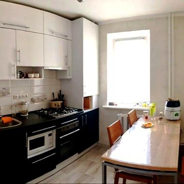 3кімнатна квартира на 2 поверсі, від власника,район Інституту зв’язк