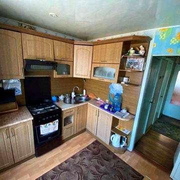 Продам 2-кімнатну квартиру, 3 поверх, від власника