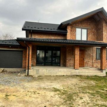 Продаж  будинків