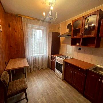 Оренда 2х.кім.квартири вул. Б. Хмельницького 275