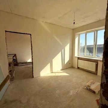 Продам двокімнатну квартиру